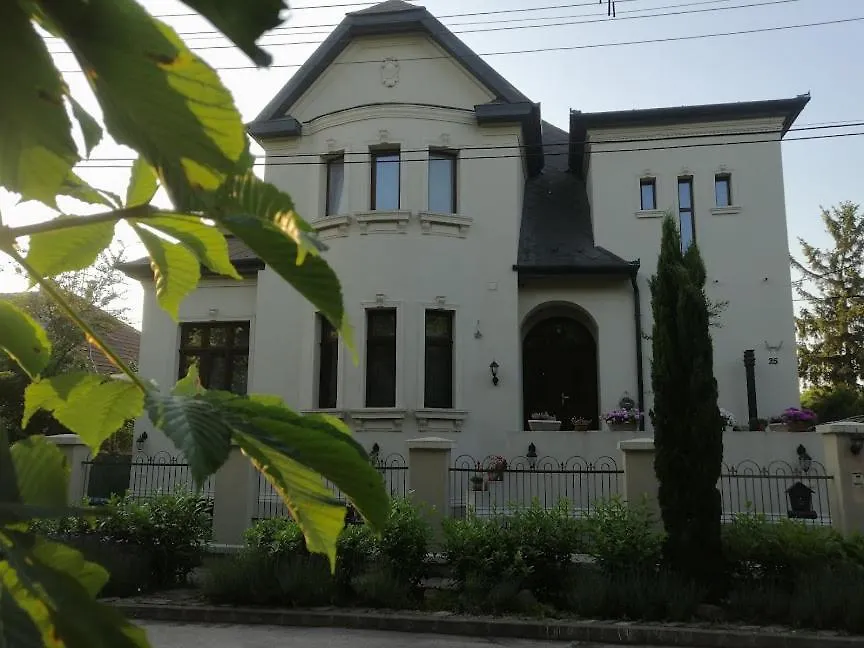 Kuria Apartman Budapest With Free Parking