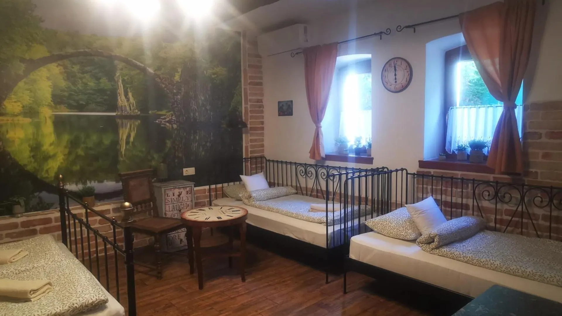 Apartment Kuria Apartman Budapest With Free Parking