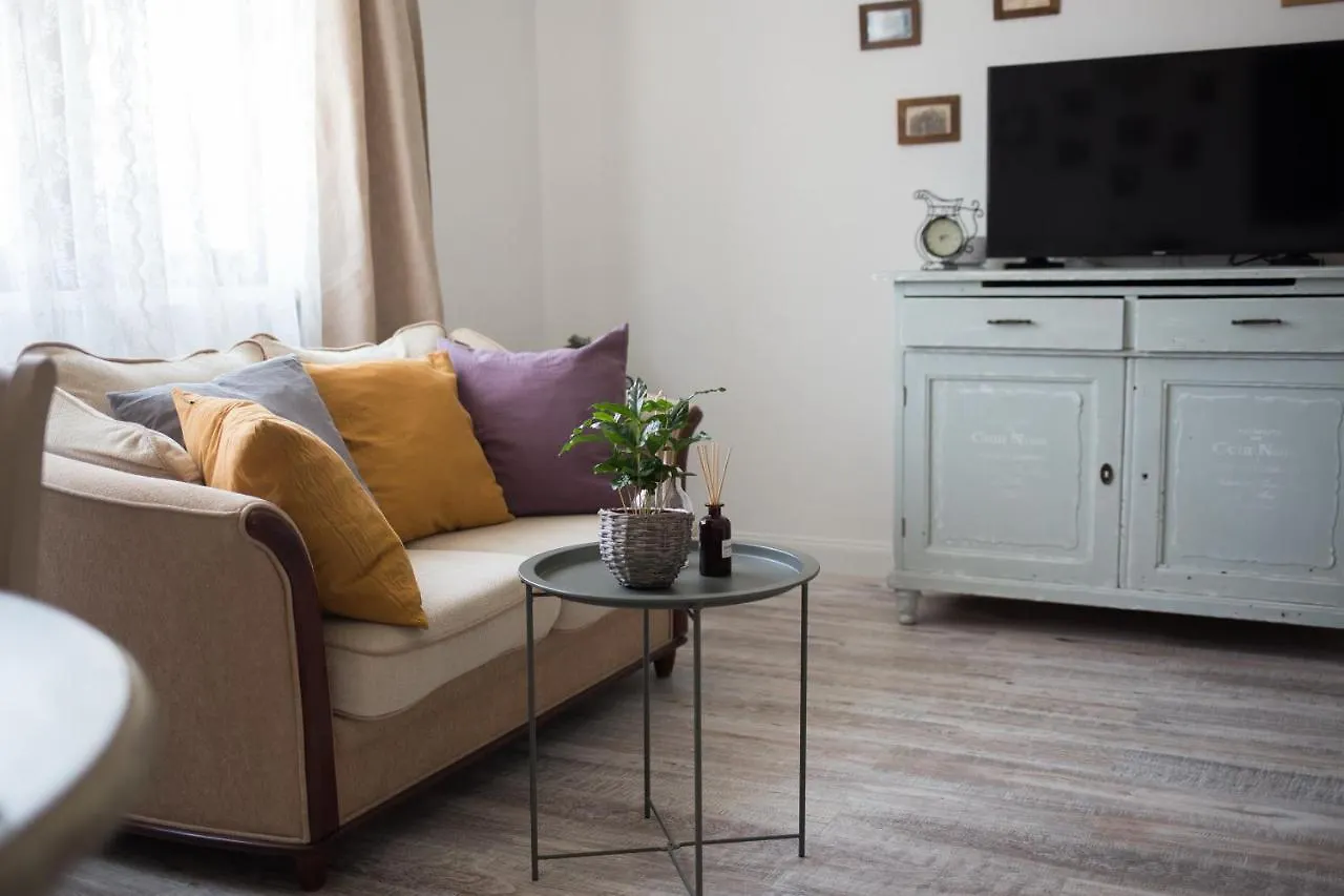 Kuria Apartman Budapest With Free Parking