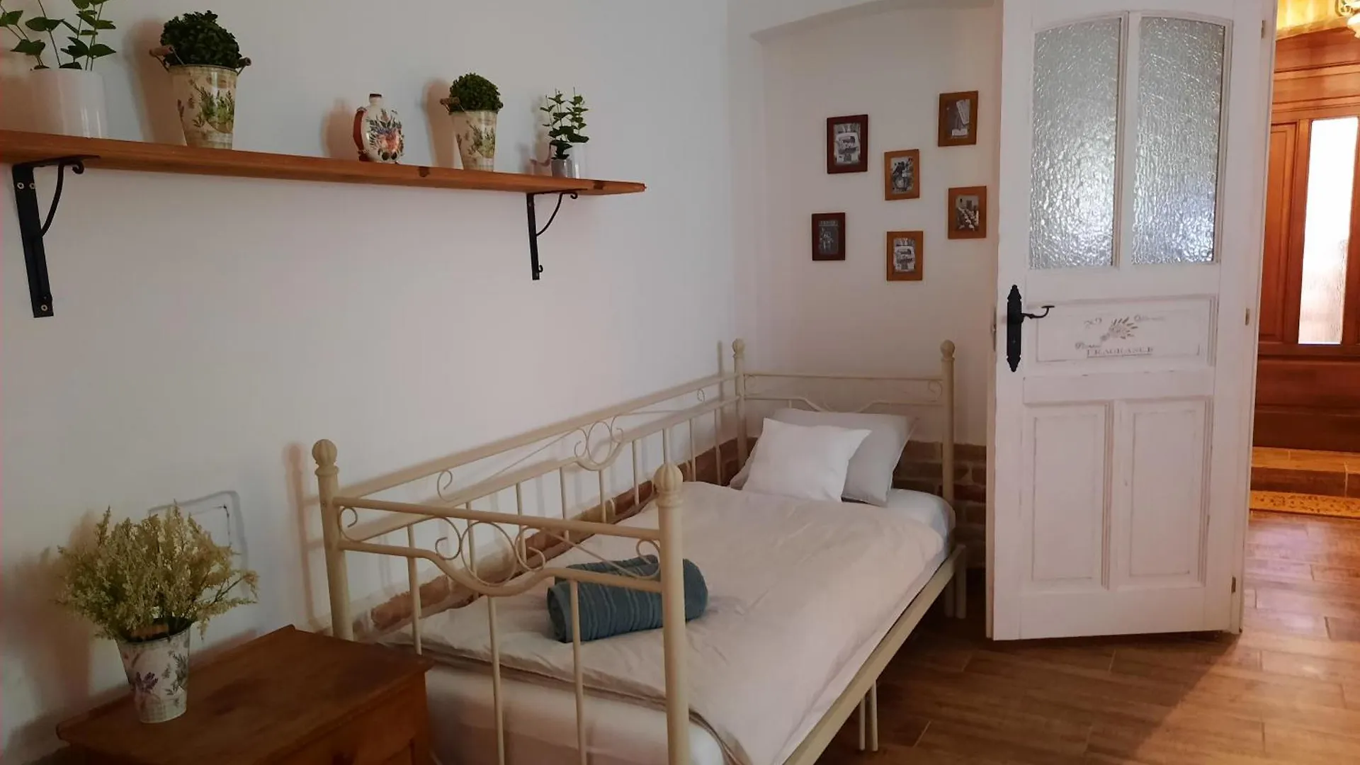 Apartament Kuria Apartman Budapest With Free Parking
