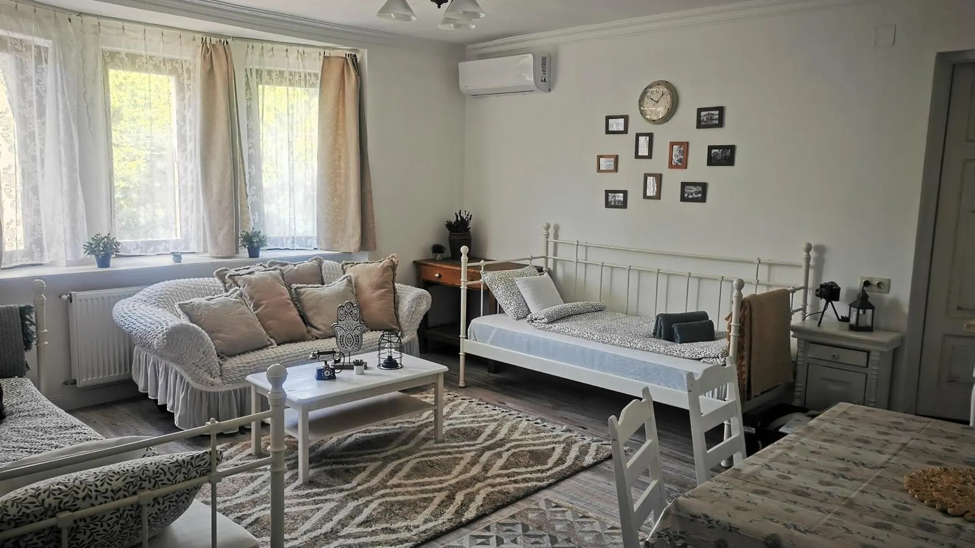 Kuria Apartman Budapest With Free Parking 0*,